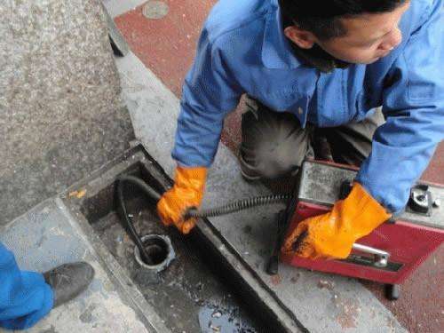 莱城疏通下水道